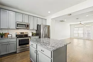 1305 Palm Springs Ln, Dallas, TX 75204 - Photo 15