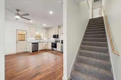 504 E Kimball Street #2, Mansfield, TX 76063 - Photo 3