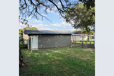 4619 Parrish Road, Haltom City, TX 76117 - Photo 15