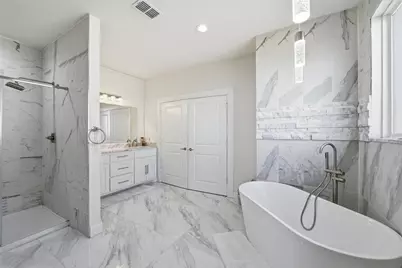 7725 Lakeview Circle, Fort Worth, TX 76179 - Photo 3