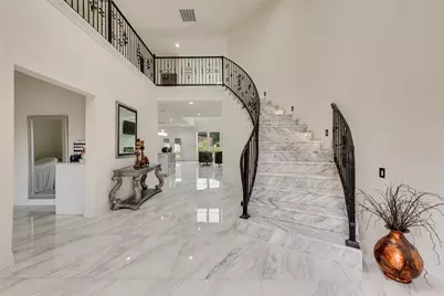 7725 Lakeview Circle, Fort Worth, TX 76179 - Photo 7