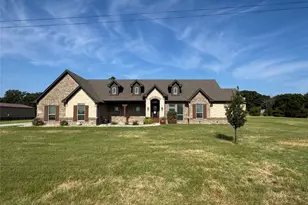 499 Christian Wy, Azle, TX 76020 - Photo 1