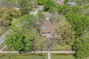 408 S Center St, Forney, TX 75126 - Photo 37