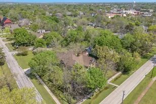 408 S Center St, Forney, TX 75126 - Photo 35