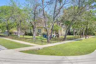 408 S Center St, Forney, TX 75126 - Photo 33
