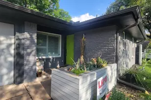 8530 Capri Dr, Dallas, TX 75238 - Photo 3
