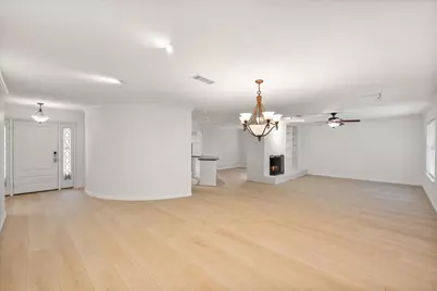 3603 Yorkshire Drive, Arlington, TX 76013 - Photo 5