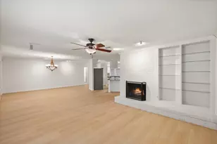 3603 Yorkshire Dr, Arlington, TX 76013 - Photo 9