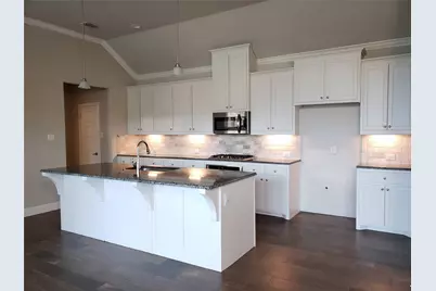 940 Parkside Drive, Argyle, TX 76226 - Photo 5