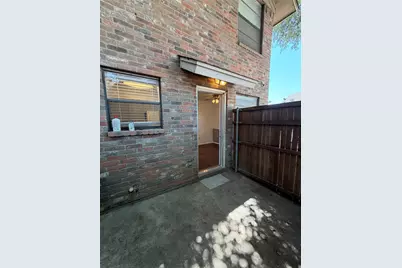 3078 W Sycamore Circle, Euless, TX 76040 - Photo 13