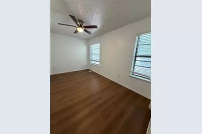 3078 W Sycamore Circle, Euless, TX 76040 - Photo 19