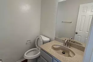 3078 W Sycamore Cir, Euless, TX 76040 - Photo 11