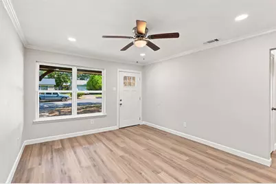 2730 Ridgewood Street, Irving, TX 75062 - Photo 23