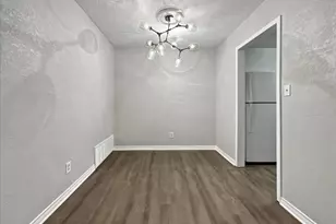 4929 Donnelly Ave, Fort Worth, TX 76107 - Photo 13