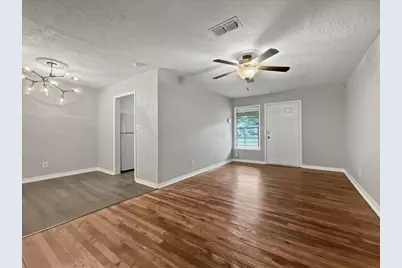 4929 Donnelly Avenue, Fort Worth, TX 76107 - Photo 5