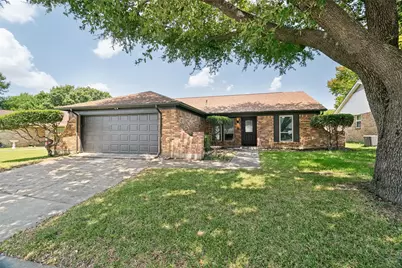 6633 N Park Drive, Watauga, TX 76148 - Photo 1