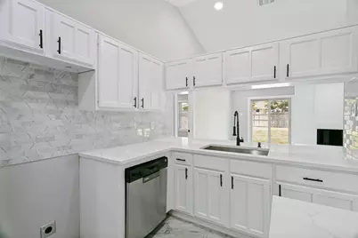 6633 N Park Drive, Watauga, TX 76148 - Photo 13