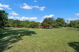 266 Childress Creek Dr, China Spring, TX 76633 - Photo 25