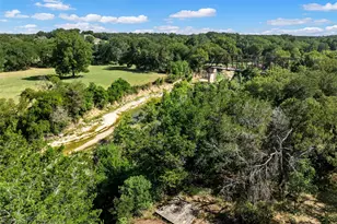 266 Childress Creek Dr, China Spring, TX 76633 - Photo 33