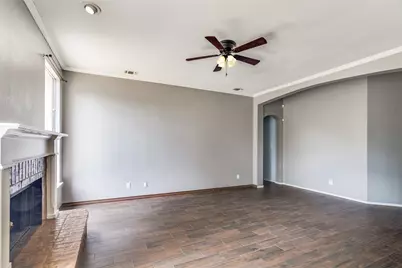 5012 Springflower Drive, Frisco, TX 75035 - Photo 5