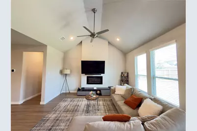 2417 Mankato Drive, Fort Worth, TX 76179 - Photo 11