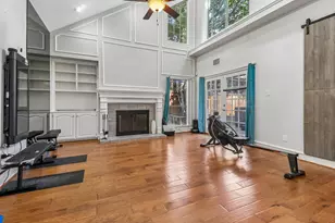 200 Sherwood Ct, Irving, TX 75061 - Photo 17