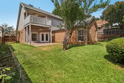 200 Sherwood Court, Irving, TX 75061 - Photo 37