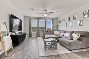 5236 Meadow Ln, Krum, TX 76249 - Photo 15