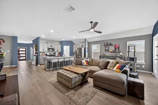 10201 Torch Light Ln, Aubrey, TX 76227 - Photo 15