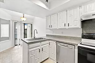 821 Dublin Dr, Richardson, TX 75080 - Photo 17
