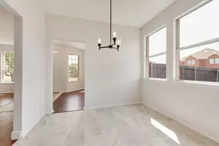 4005 Carrington Dr, Garland, TX 75043 - Photo 13