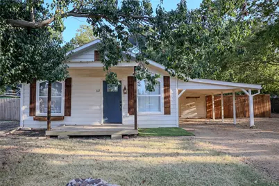 117 E Division Street, Pilot Point, TX 76258 - Photo 17