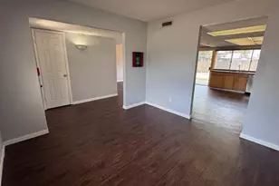 1610 Kingston Dr, Grand Prairie, TX 75051 - Photo 21