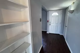 1610 Kingston Dr, Grand Prairie, TX 75051 - Photo 17