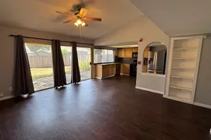 1610 Kingston Dr, Grand Prairie, TX 75051 - Photo 7