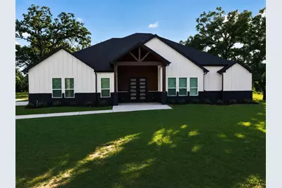 153 Crestview Drive, Corsicana, TX 75109 - Photo 1