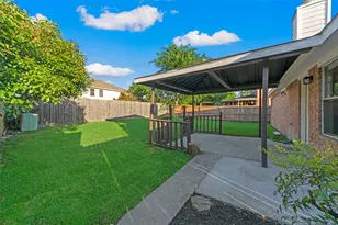 1925 Clear Creek Dr, Little Elm, TX 75068 - Photo 35