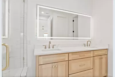 1334 E Kiest Boulevard, Dallas, TX 75216 - Photo 25
