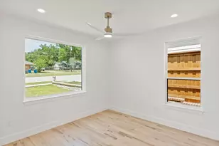 1334 E Kiest Blvd, Dallas, TX 75216 - Photo 13