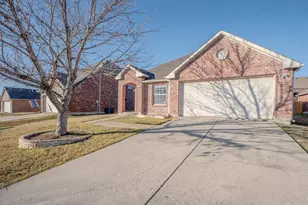 1913 Grand Fir Dr, Little Elm, TX 75068 - Photo 3