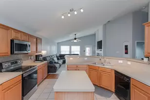 1913 Grand Fir Dr, Little Elm, TX 75068 - Photo 9