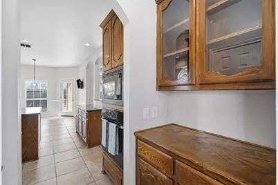 424 High Desert Drive, Fort Worth, TX 76131 - Photo 9
