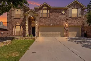 424 High Desert Dr, Fort Worth, TX 76131 - Photo 1