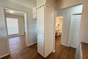 800 Irwin Dr, Hurst, TX 76053 - Photo 11