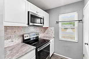 804 Aransas Dr, Euless, TX 76039 - Photo 27