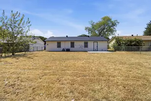 804 Aransas Dr, Euless, TX 76039 - Photo 31
