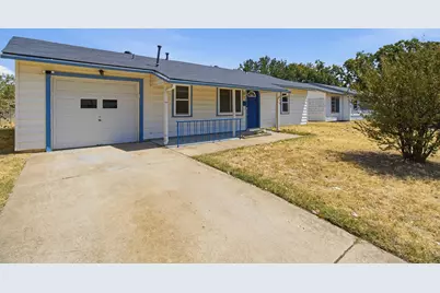 804 Aransas Drive, Euless, TX 76039 - Photo 1