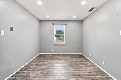 804 Aransas Drive, Euless, TX 76039 - Photo 19