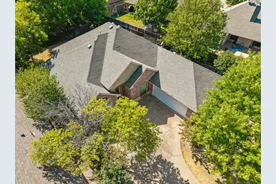 7408 Rolling Hills Drive, Benbrook, TX 76126 - Photo 5