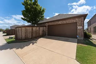 2104 Barx Dr, Little Elm, TX 75068 - Photo 23